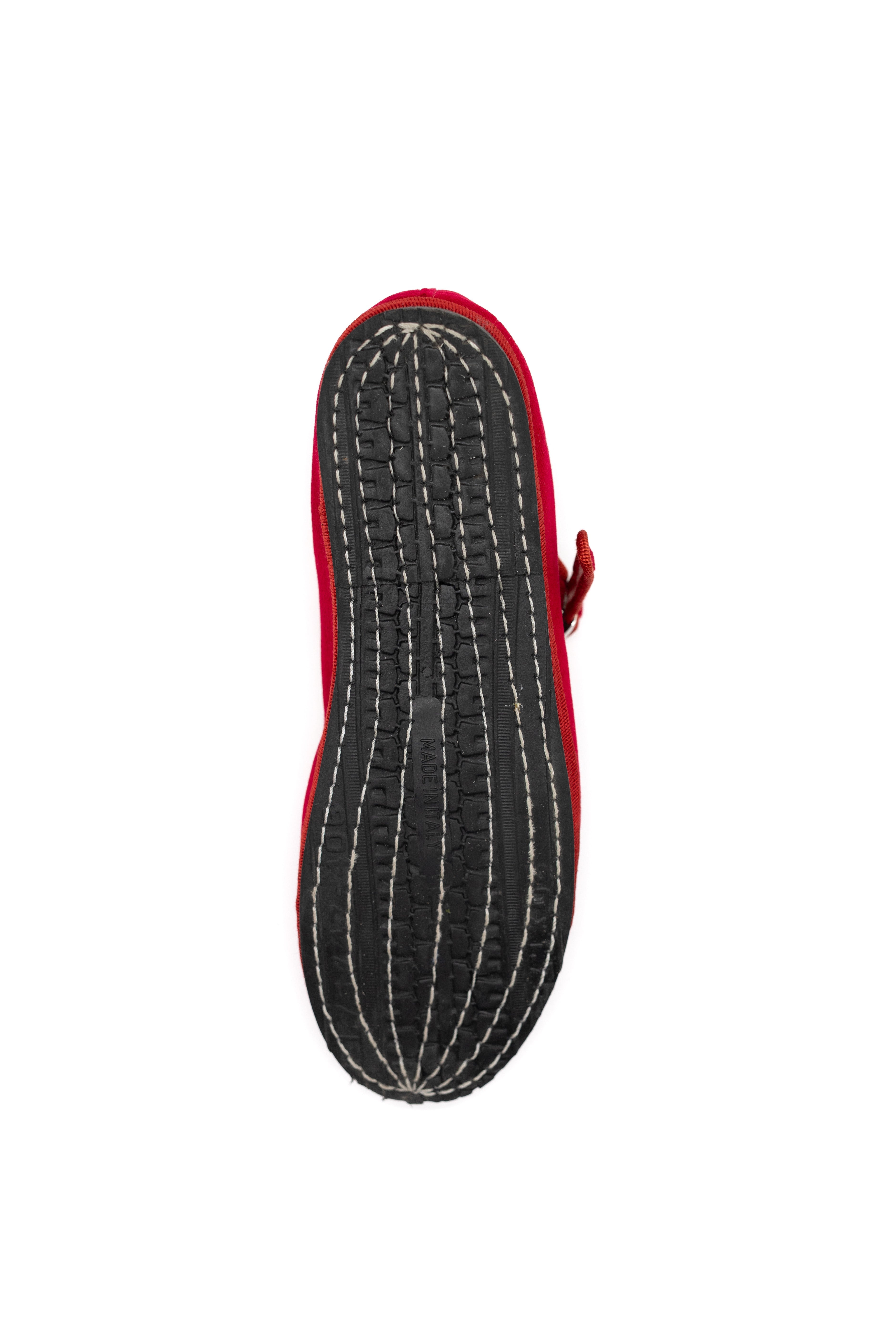 Handcrafted Gondolina Opera Mary Jane in red velvet, featuring authentic Venetian design,sole detail